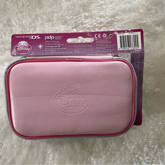 Disney Princess Nintendo DS Universal Console Clutch - New - Picture 2 of 6